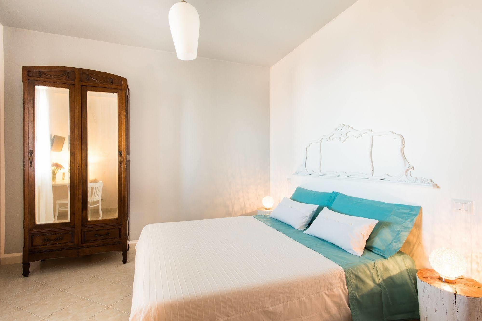 B&B Sa Cruxitta Portoscuso Buitenkant foto